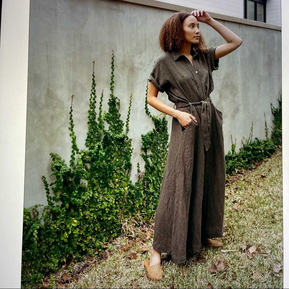 ESBY APPAREL Savannah Jumper in basil